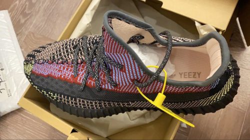 Yeezy Boost 350 V2 Yecheil photo review